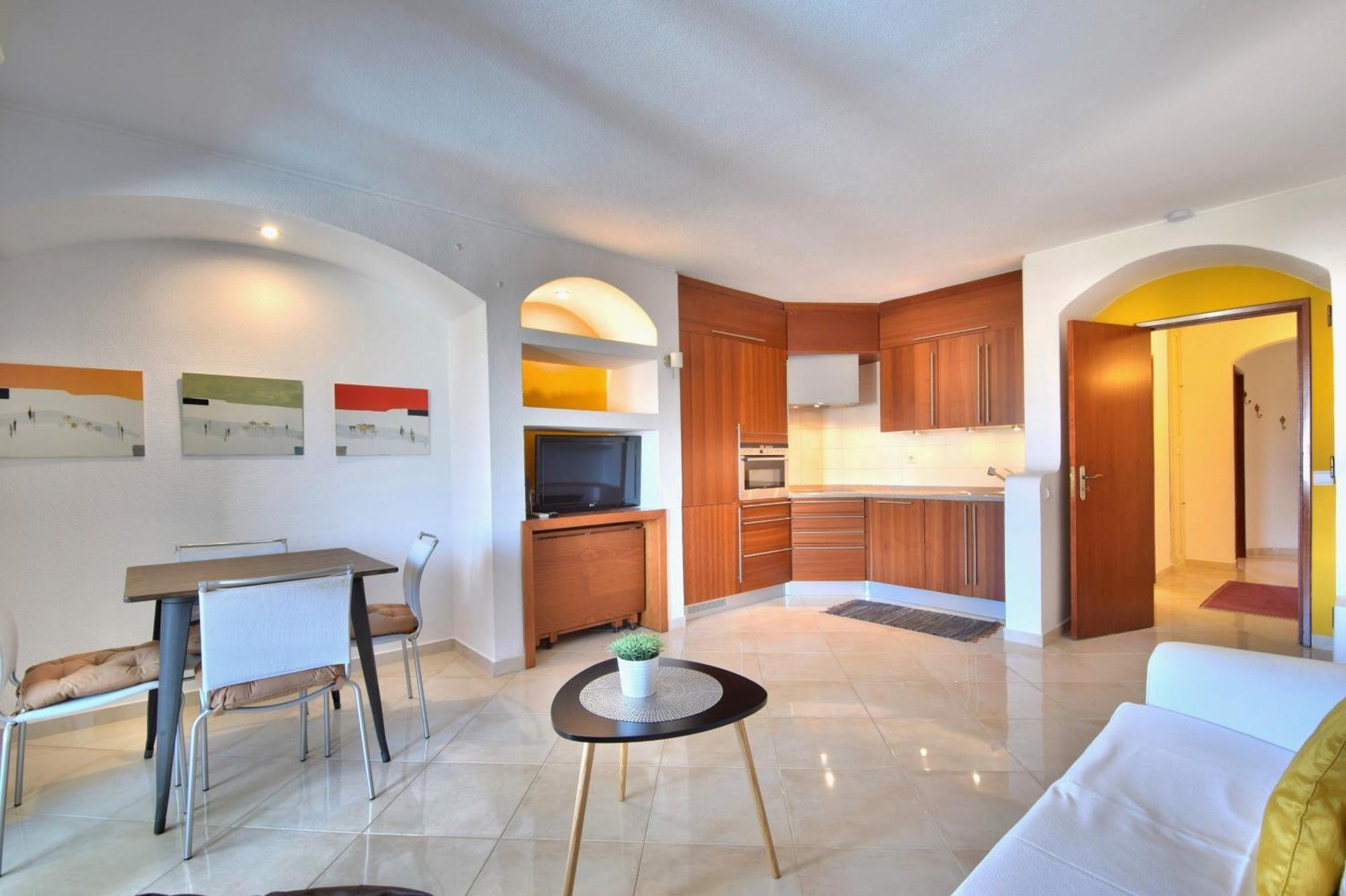 Apart-hotel Bellavista Avenida By Beguest 3*