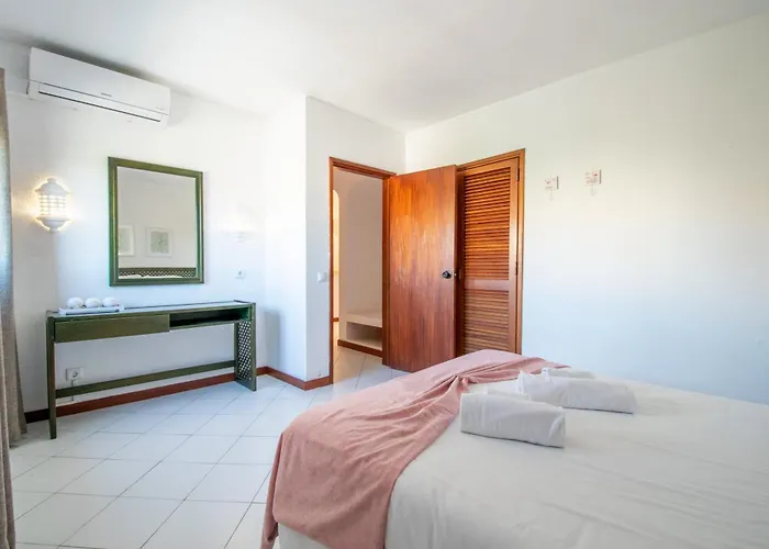 Bellavista Avenida By Beguest