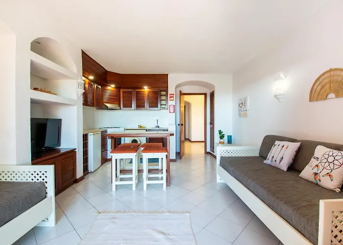 Bellavista Avenida By Beguest