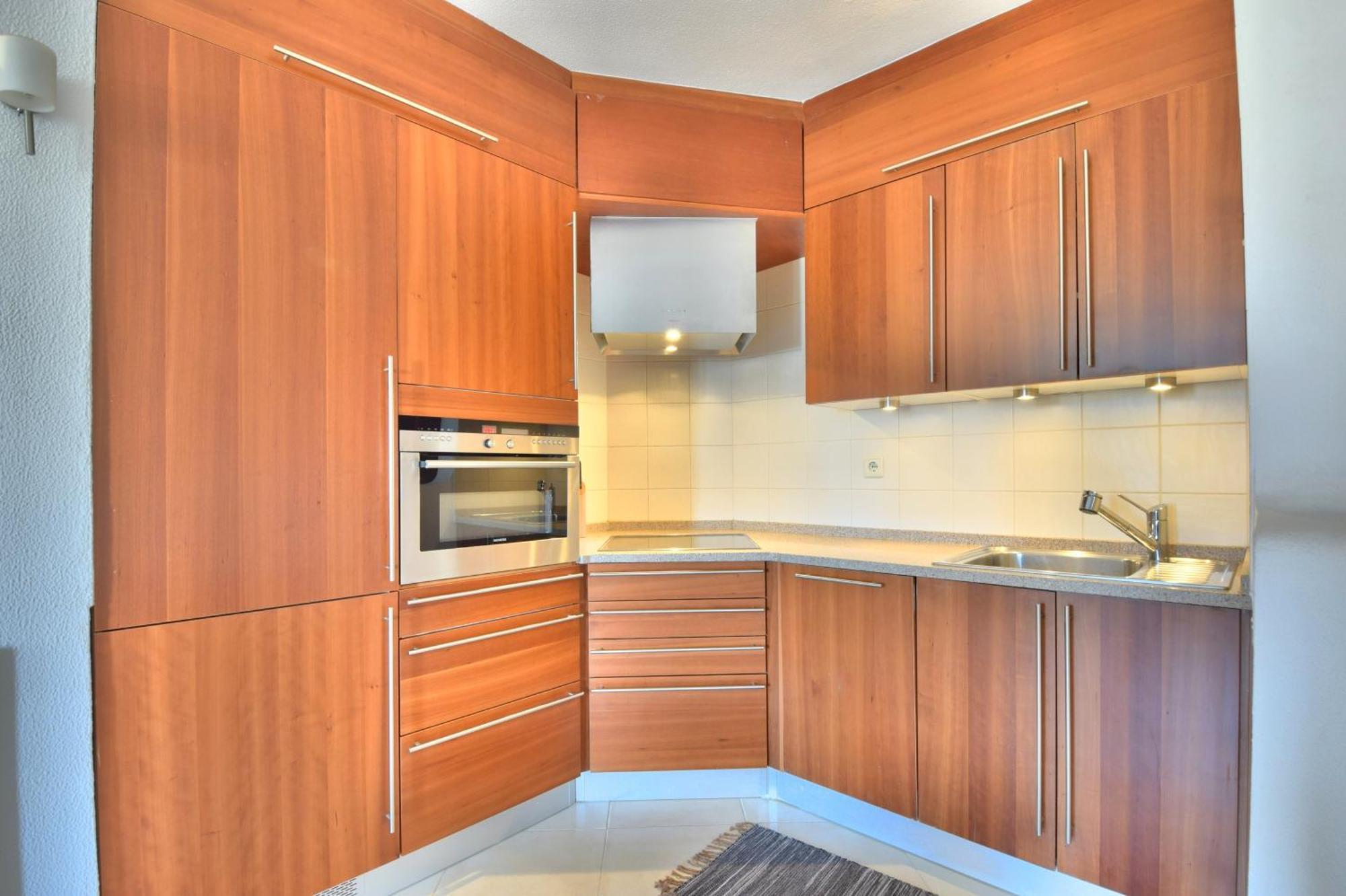 Bellavista Avenida By Beguest Apartahotel 3*