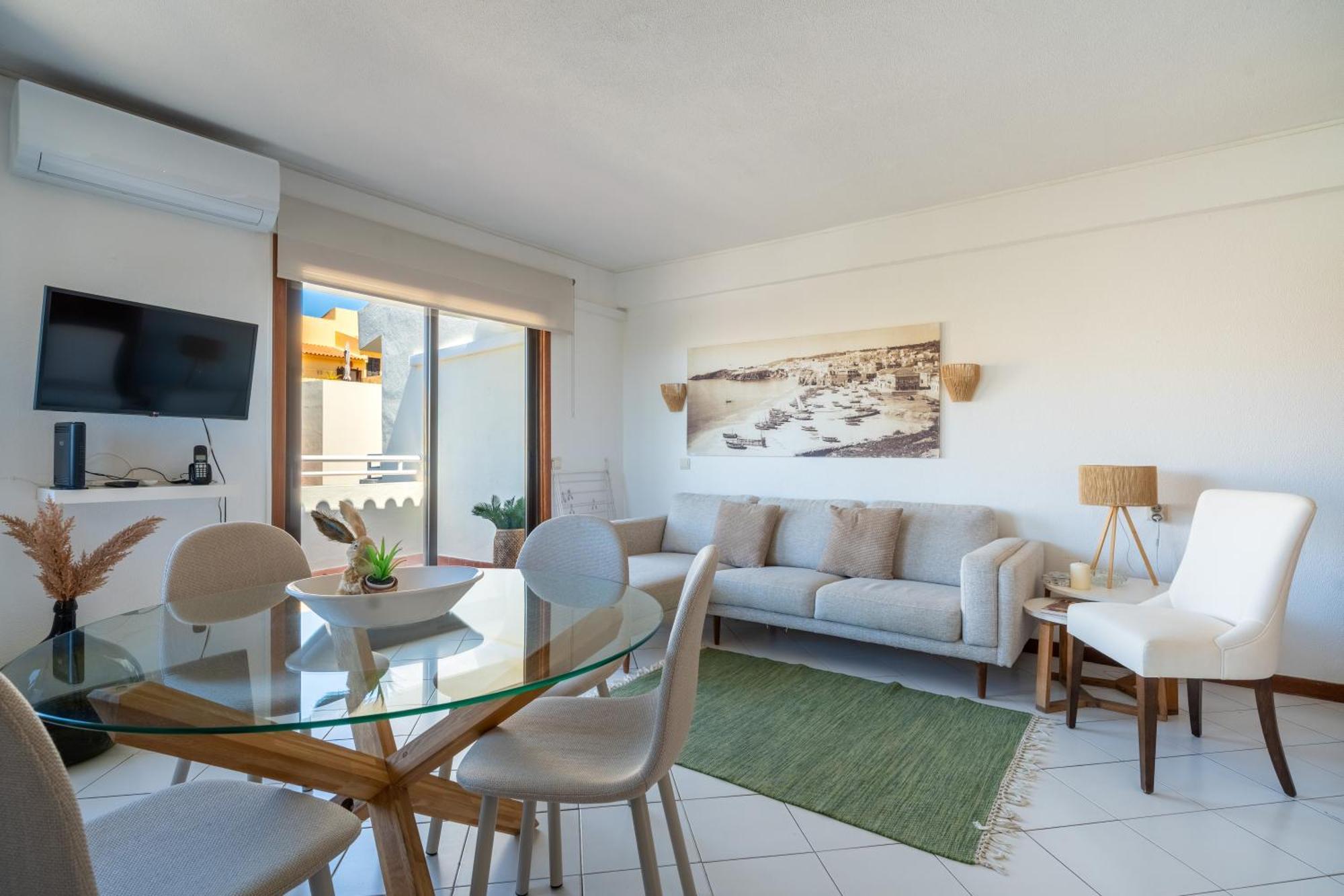 Bellavista Avenida By Beguest Apartahotel 3*